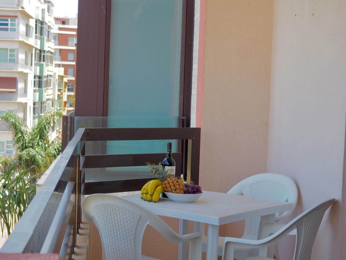 Huge Balcony Over Las Canteras By Canariasgetaway Λας Πάλμας ντε Γκραν Κανάρια Εξωτερικό φωτογραφία